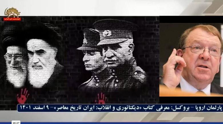 معرفی کتاب دیکتاتوری و انقلاب در تاریخ معاصر ایران ـ استراون استیونسون - #نه_شاه_نه_شيخ #آری_به_جمهوری_دمکراتیک #قیام_تا_سرنگونی