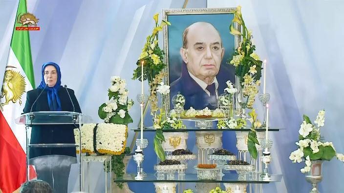 بزرگداشت دکتر منوچهر هزارخانی وجدان تابناک فرهنگ و ادب ایران در مبارزه با شیخ و شاه - قسمت اول